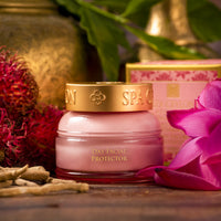 LOTUS & RAMBUTAN - Active Cell Extract Vitamin B12 Day Facial Protector - 50g